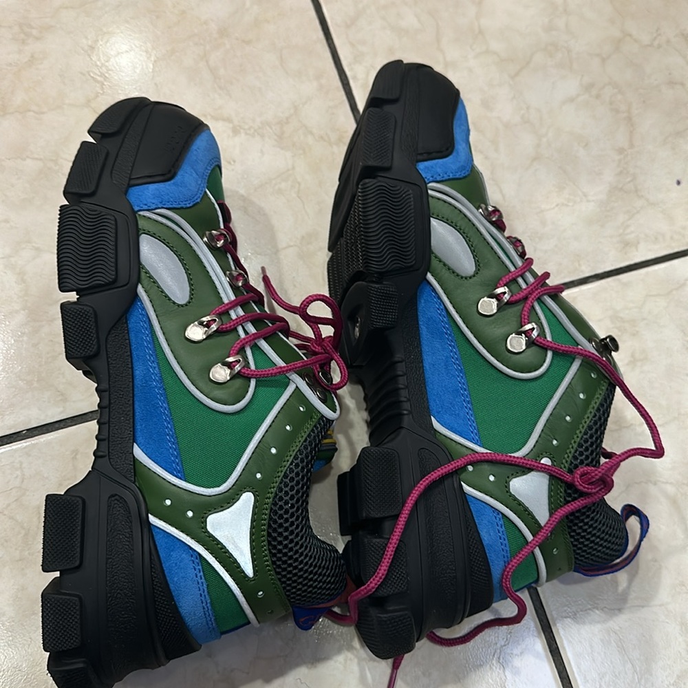 Gucci flashtrek sneakers only used one time for photo shoots - Picture 6 of 12